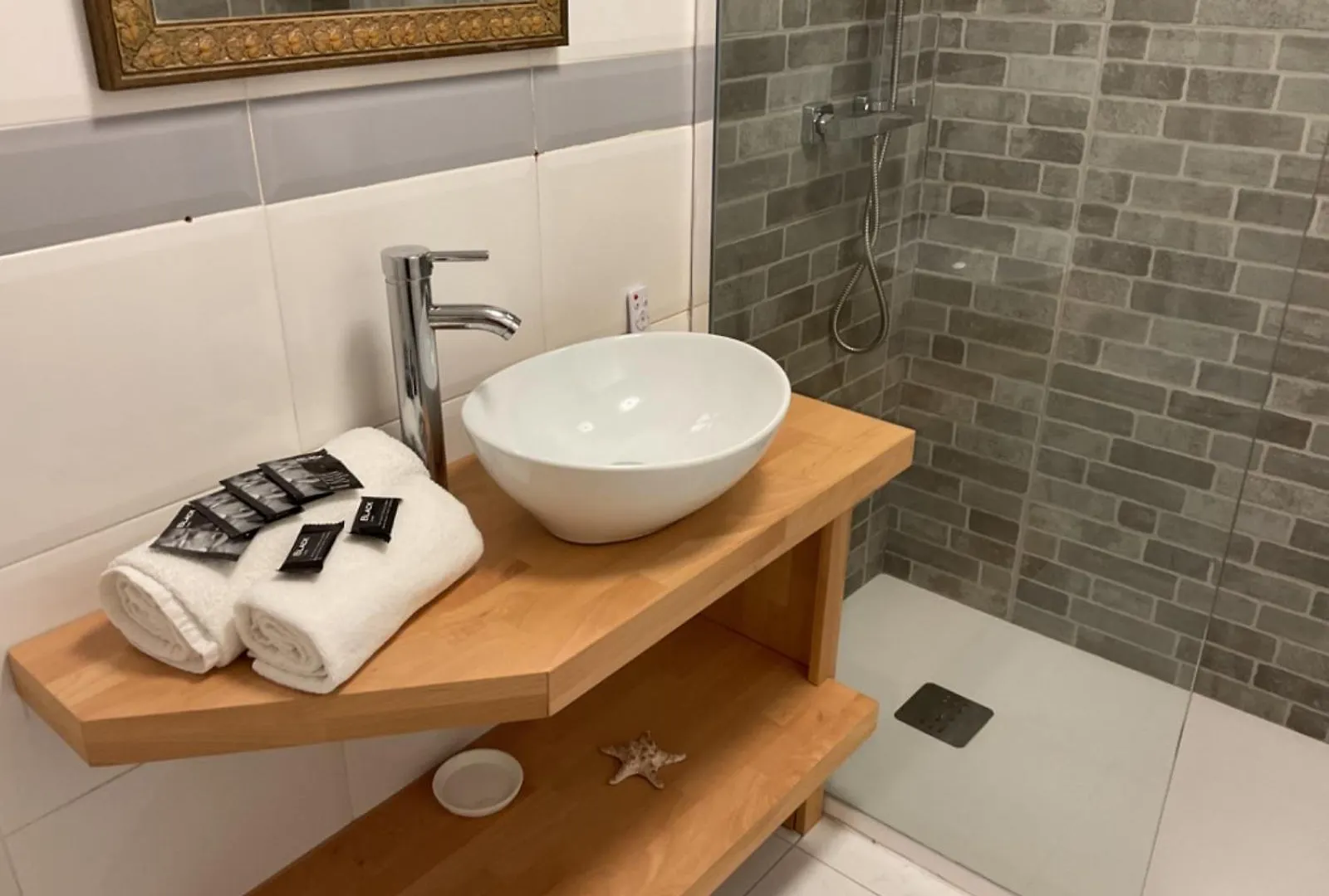 Apartamento Acacia Hospitalet De L'Infant Spain